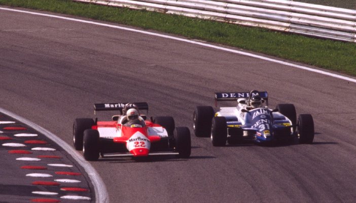 Andrea de Cesaris (22, Alfa Romeo 182), Jean Pierre Jarier (31, Osella FA1C)