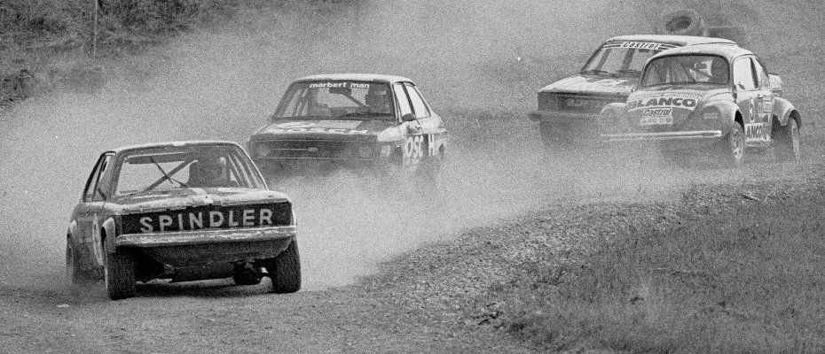 Gnther Spindler (6, BMW 320), Dieter Karl Anton (7, Ford Escort), Herbert Grnsteidl (8, VW Jetta), Walter Mayer (5, VW Kfer)