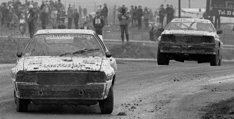 Olle Arnesson (9, Audi Quattro), Terje Schie (22, Audi Quattro) 