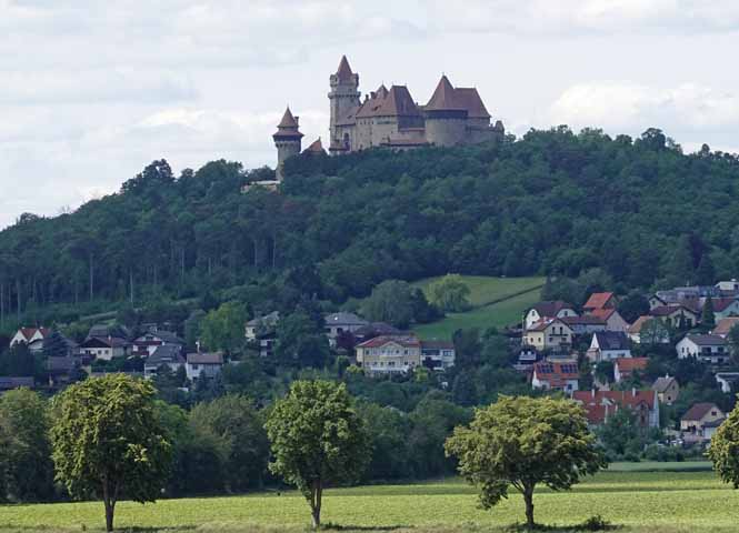 Burg Kreuzenstein