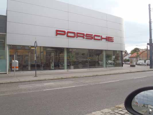 Foto vom 9. September 2011 - Porsche Leopoldauer Strasse